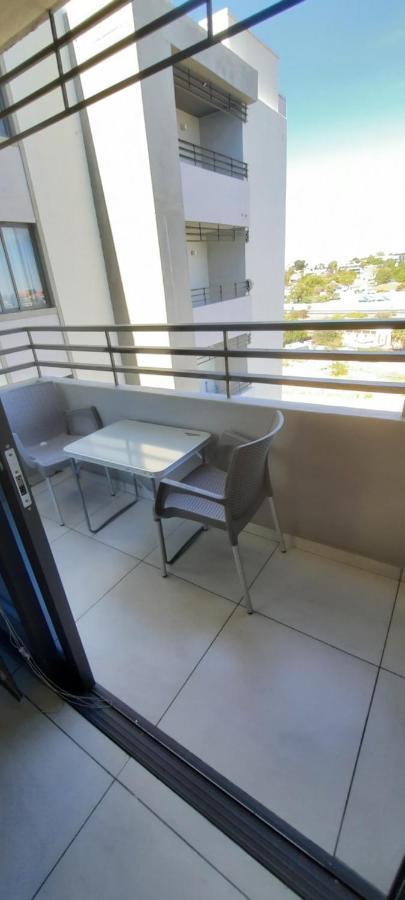 Kingelph Home-Stay Windhoek Ngoại thất bức ảnh